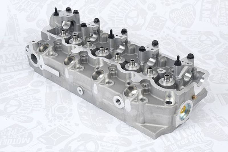 ET ENGINETEAM Cylinder Head